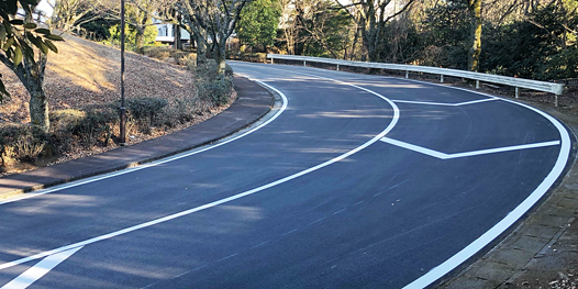 伊豆ﾏﾘｵｯﾄﾎﾃﾙ進入路舗装工事