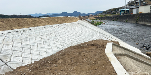 令和7年度 一級河川来光川護岸工事